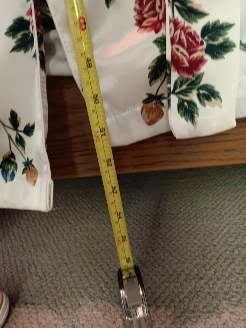 Long Flowered Robe - Picture 5 of 5